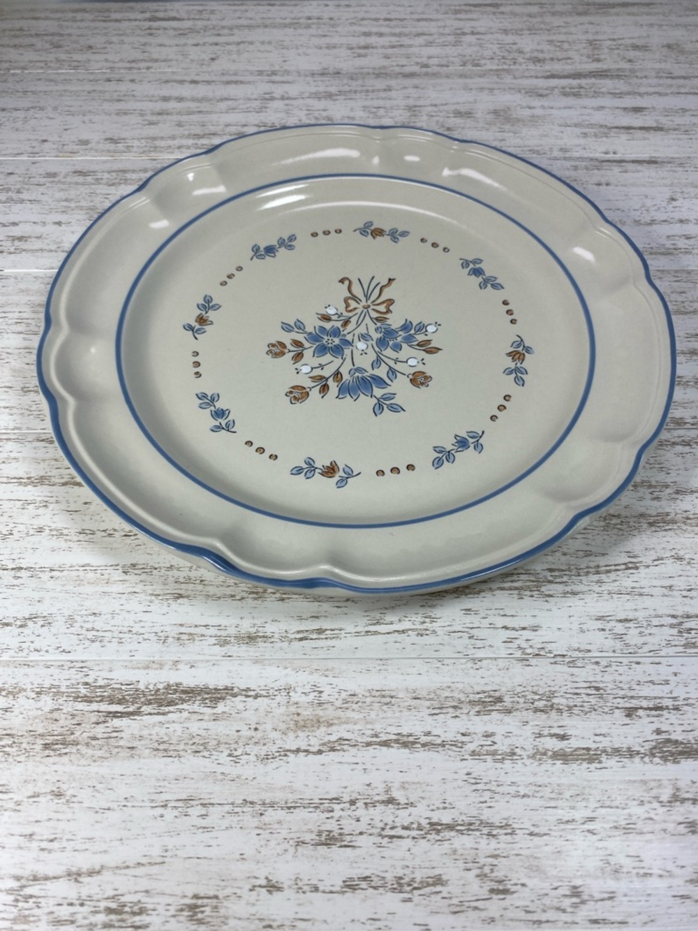 Vintage Cordella Bluet Stoneware Dinner Plate 10.75” Japan Blue Floral Scalloped